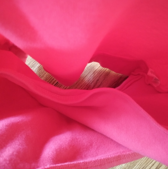 Was💲8! 🎉5/$20Energie criss-cross top - Picture 7 of 10